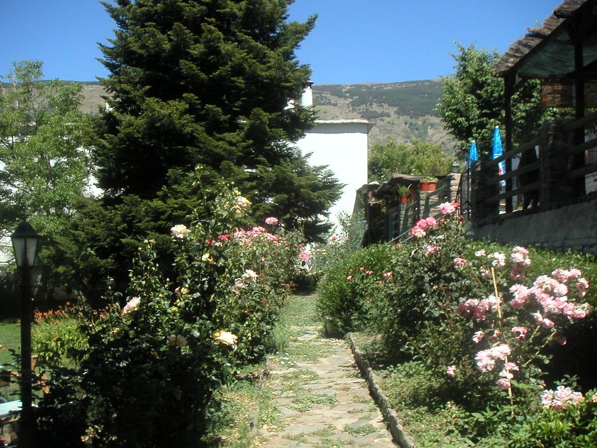 Hotel Rural Poqueira 2*