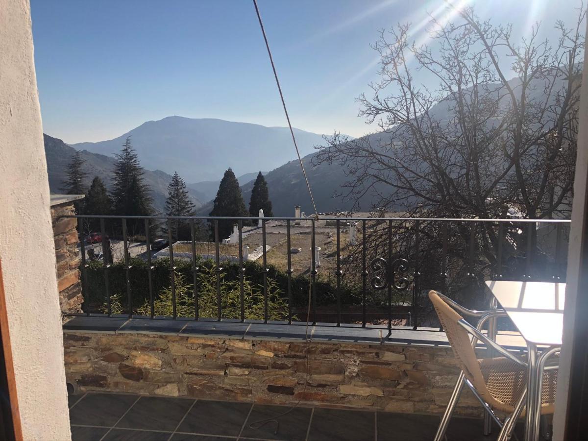 Rural Poqueira Hotel